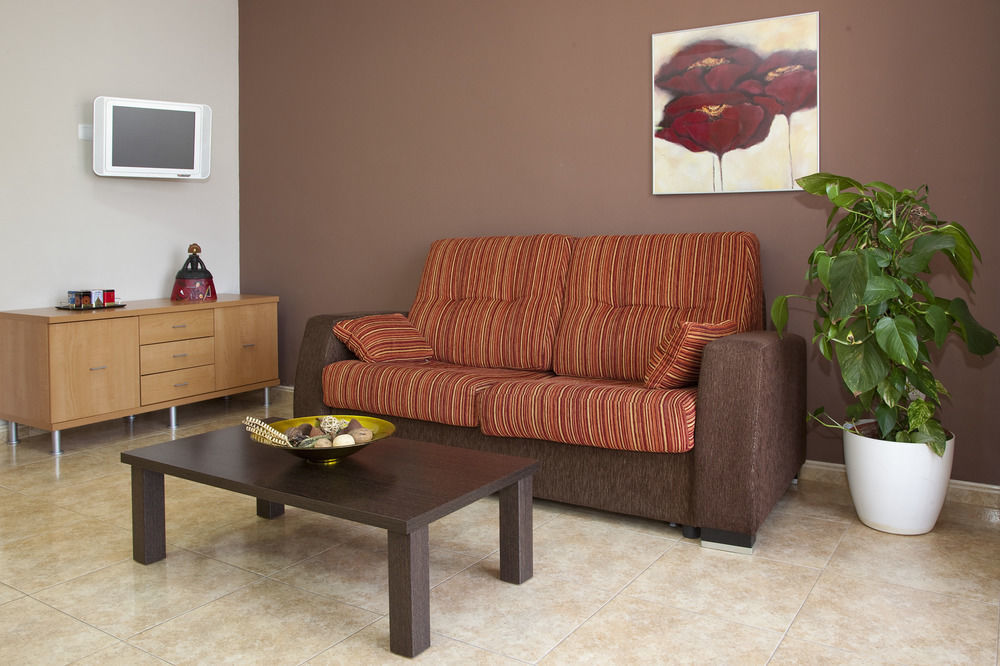 Apartamentos Campuebla Монтанехос Экстерьер фото